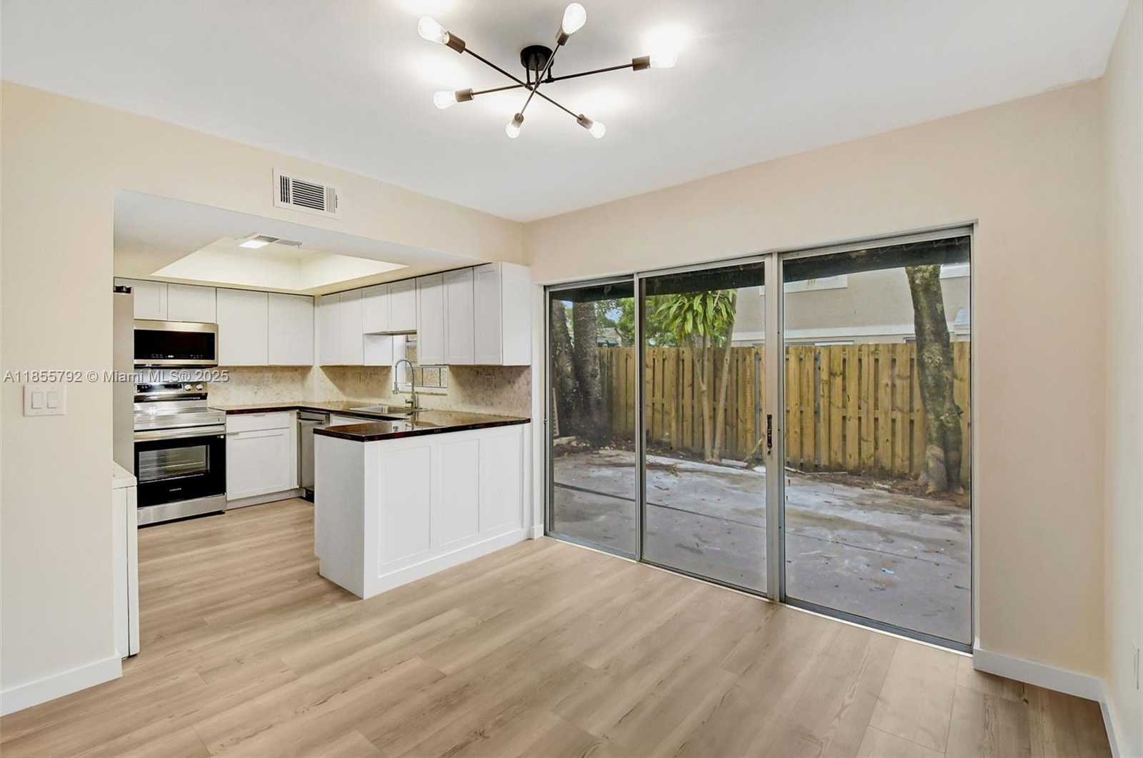 Small Image of 12374 SOUTH WEST 51ST CT, Cooper City Number 10