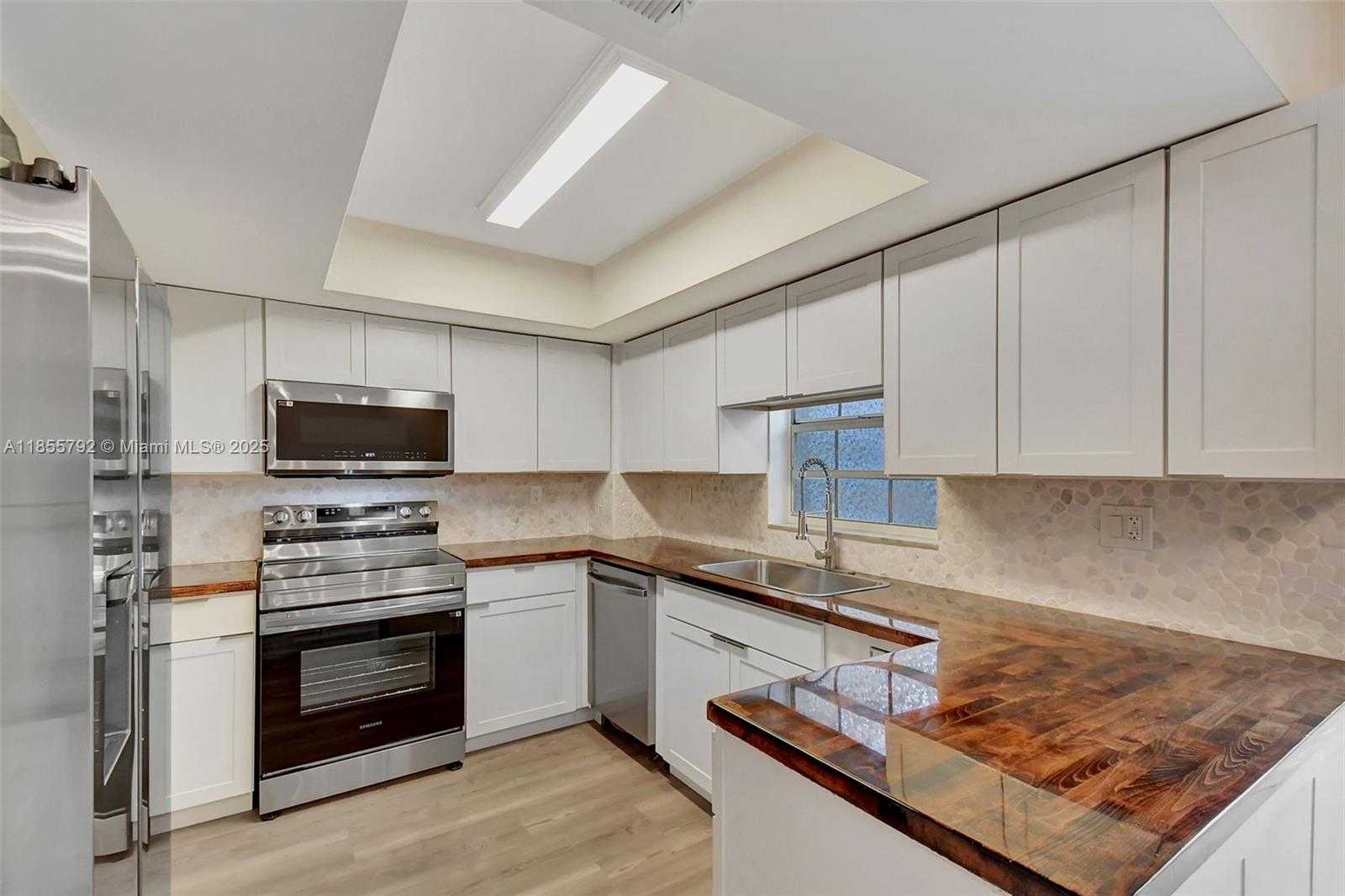 Small Image of 12374 SOUTH WEST 51ST CT, Cooper City Number 13