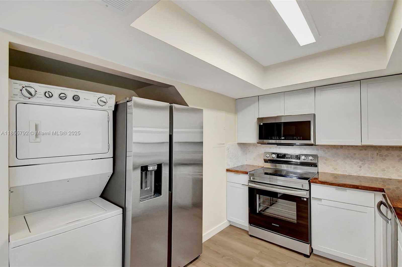 Small Image of 12374 SOUTH WEST 51ST CT, Cooper City Number 14