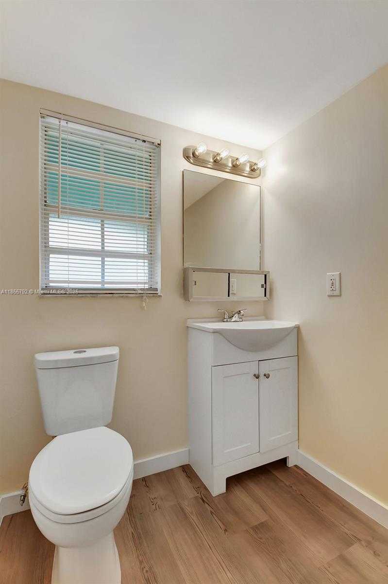 Small Image of 12374 SOUTH WEST 51ST CT, Cooper City Number 18