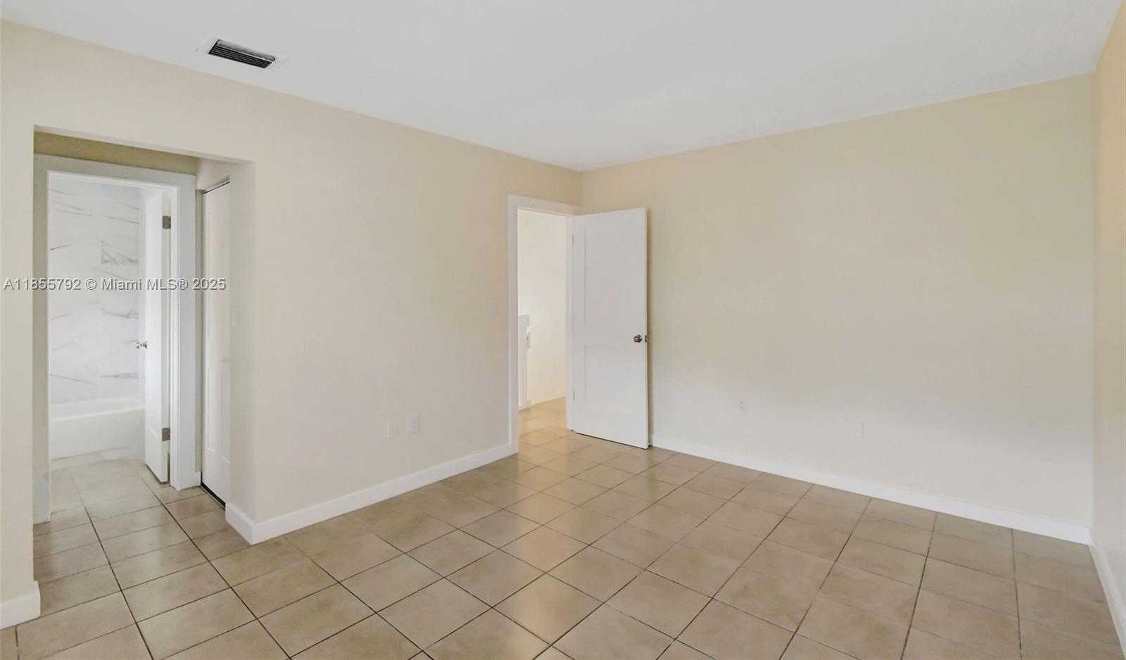 Small Image of 12374 SOUTH WEST 51ST CT, Cooper City Number 22