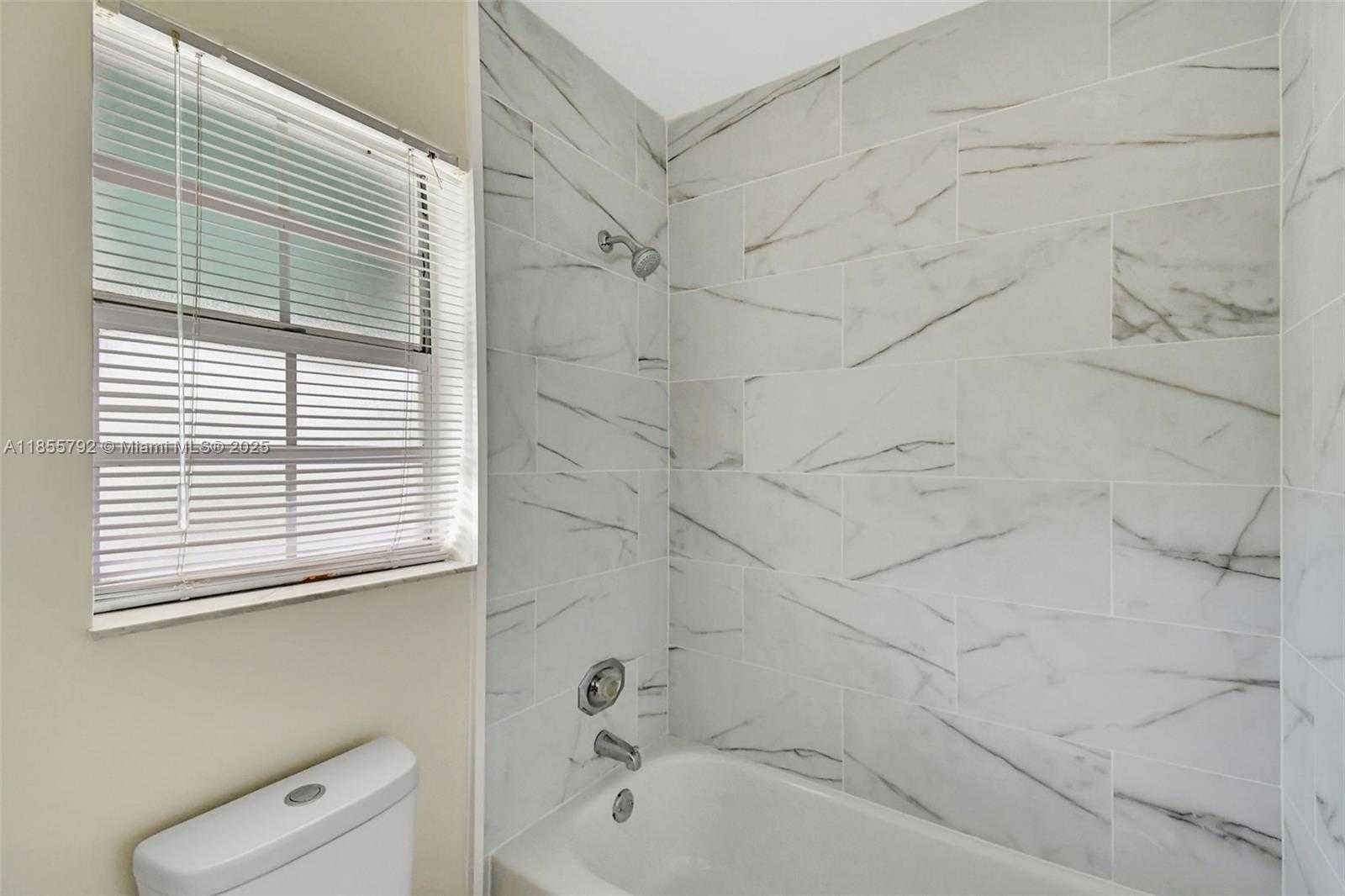 Small Image of 12374 SOUTH WEST 51ST CT, Cooper City Number 25