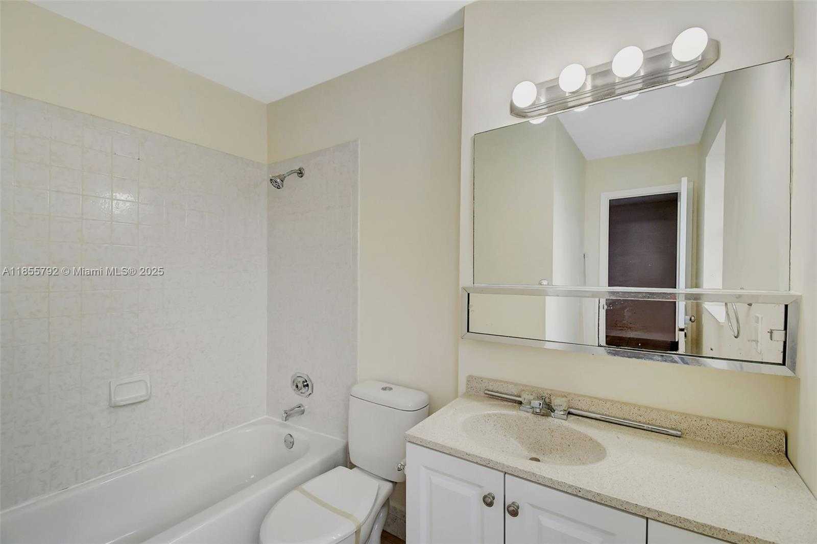 Small Image of 12374 SOUTH WEST 51ST CT, Cooper City Number 31