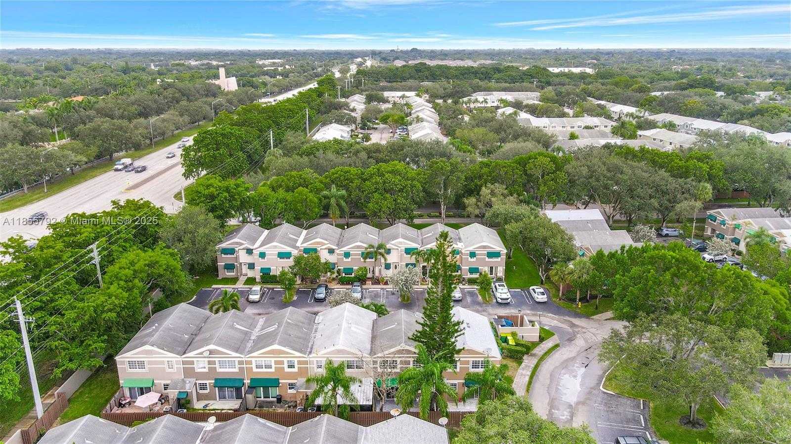 Small Image of 12374 SOUTH WEST 51ST CT, Cooper City Number 43