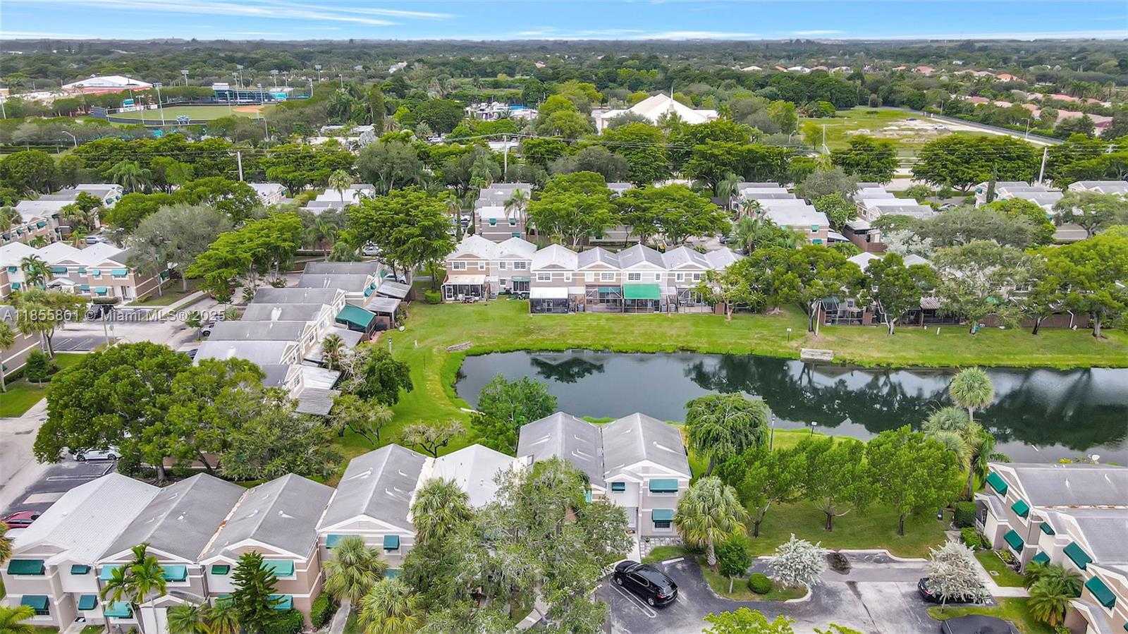 Small Image of 5207 SOUTH WEST 122ND TER, Cooper City Number 3