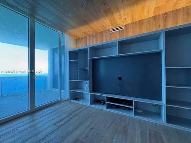 Small Image of 2711 SOUTH OCEAN DR #3404, Hollywood Number 18