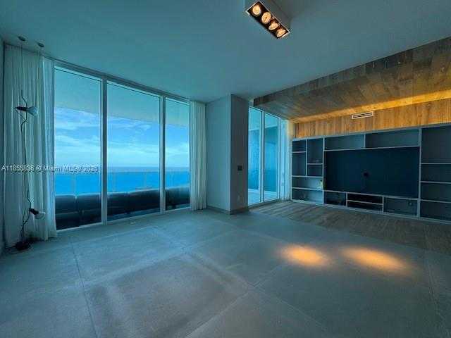 Small Image of 2711 SOUTH OCEAN DR #3404, Hollywood Number 19