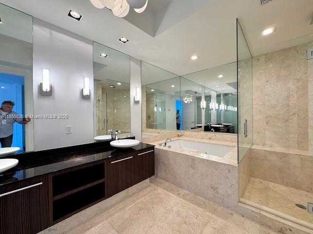 Small Image of 2711 SOUTH OCEAN DR #3404, Hollywood Number 39