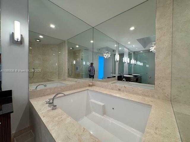 Small Image of 2711 SOUTH OCEAN DR #3404, Hollywood Number 40