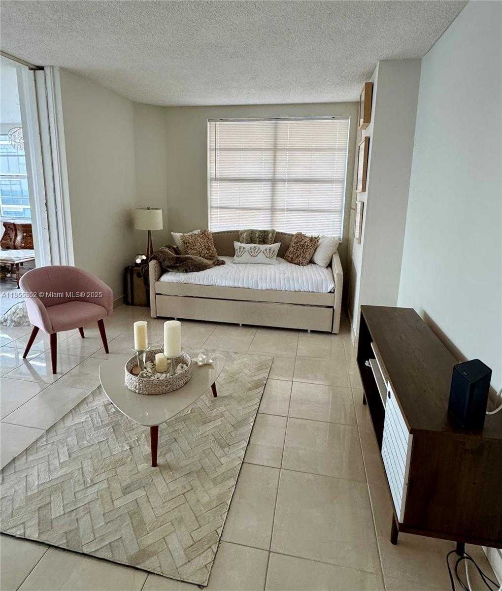 Small Image of 1980 SOUTH OCEAN DR #22E, Hallandale Beach Number 11