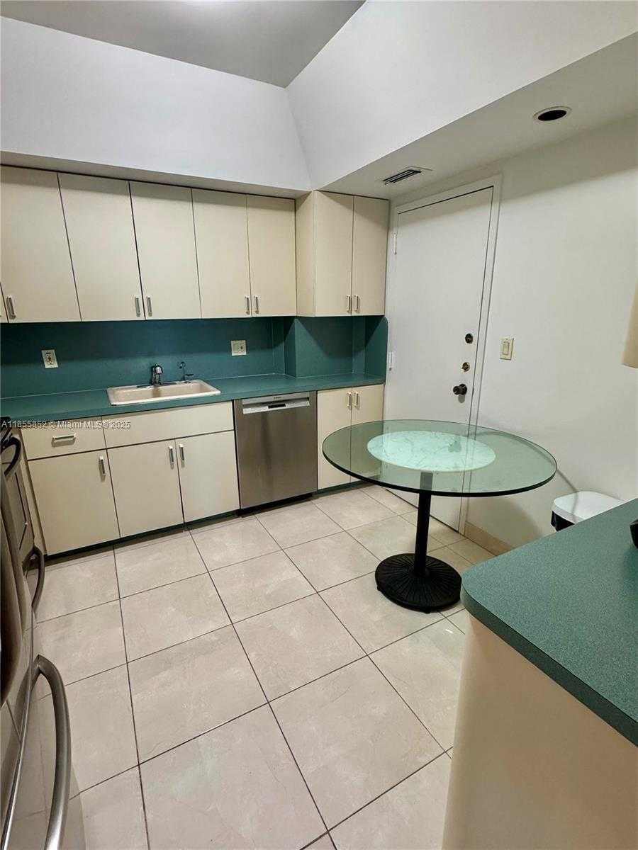 Small Image of 1980 SOUTH OCEAN DR #22E, Hallandale Beach Number 9