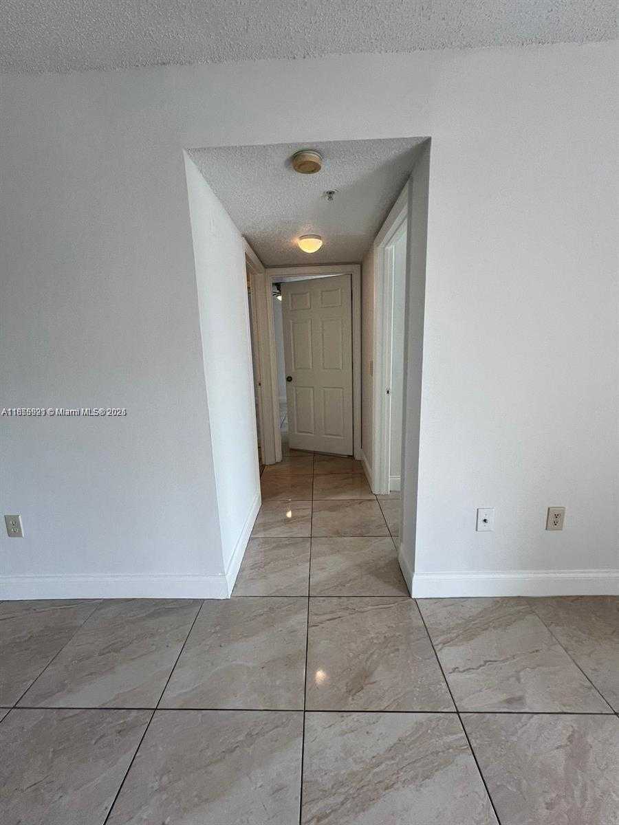 Small Image of 5065 WILES RD #103, Coconut Creek Number 15