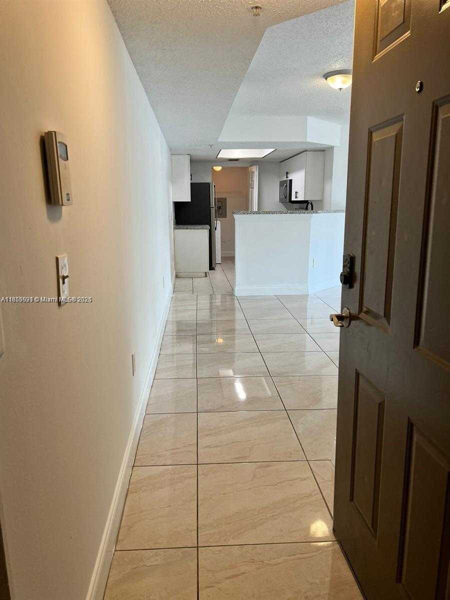 Small Image of 5065 WILES RD #103, Coconut Creek Number 5