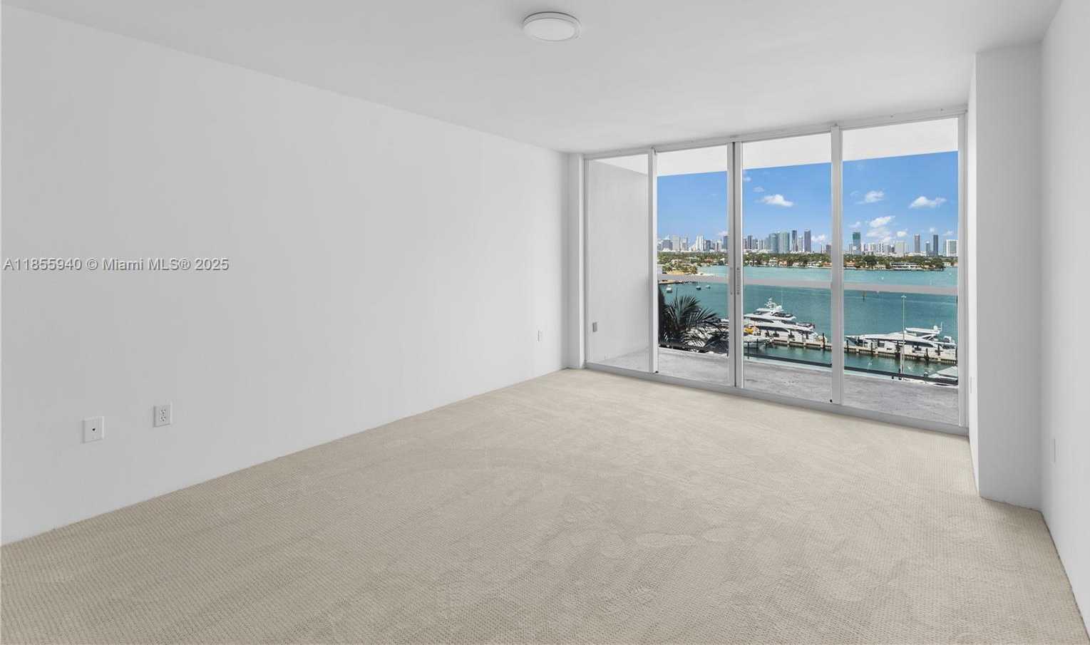 Small Image of 1800 SUNSET HARBOUR DR #1012, Miami Beach Number 15