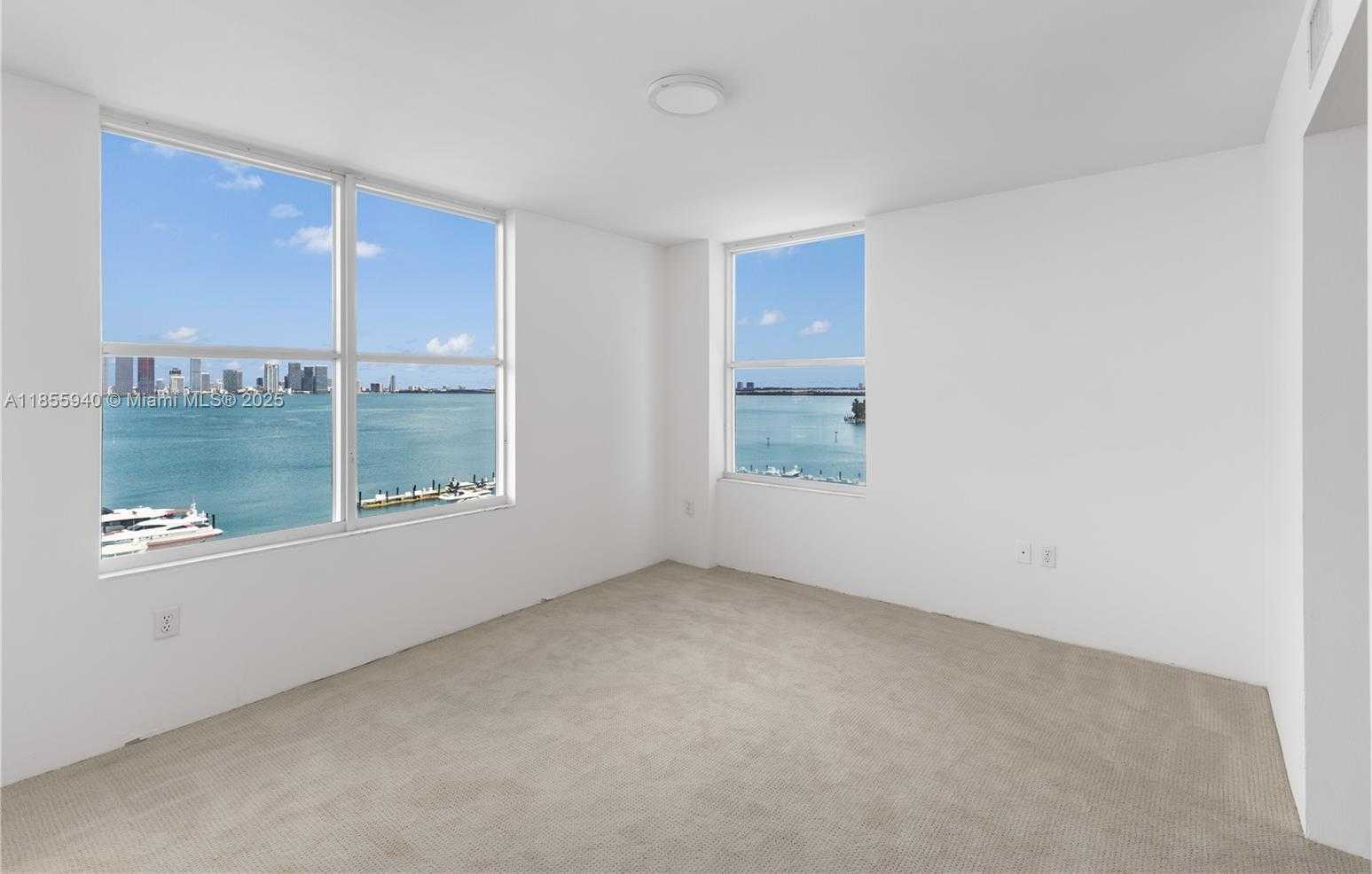 Small Image of 1800 SUNSET HARBOUR DR #1012, Miami Beach Number 16