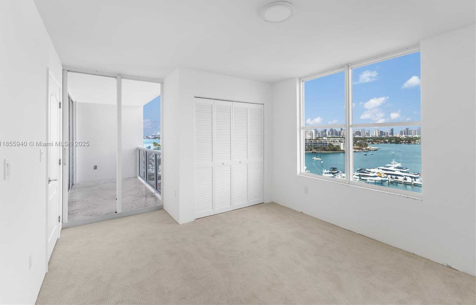 Small Image of 1800 SUNSET HARBOUR DR #1012, Miami Beach Number 18