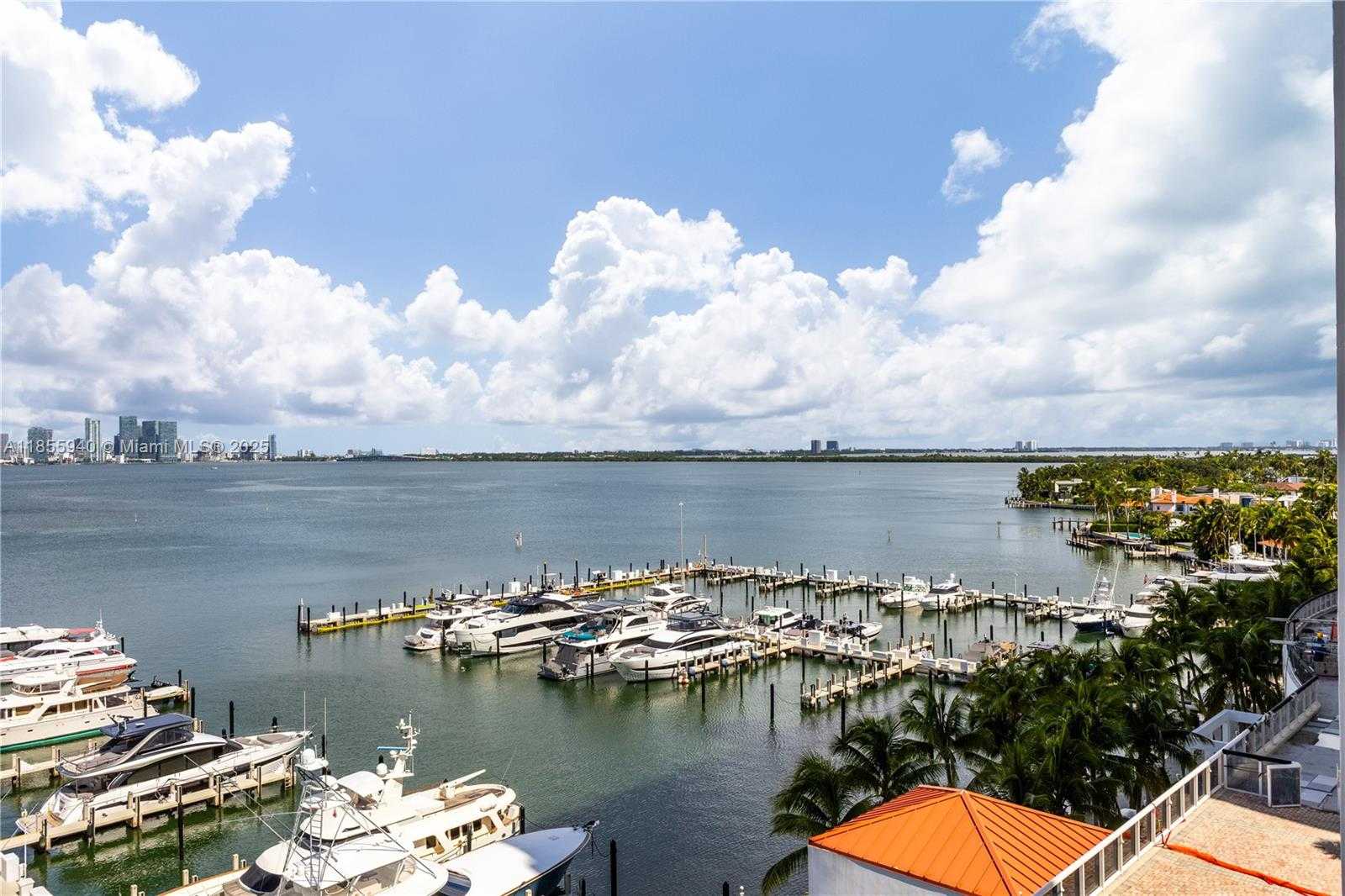 Small Image of 1800 SUNSET HARBOUR DR #1012, Miami Beach Number 24