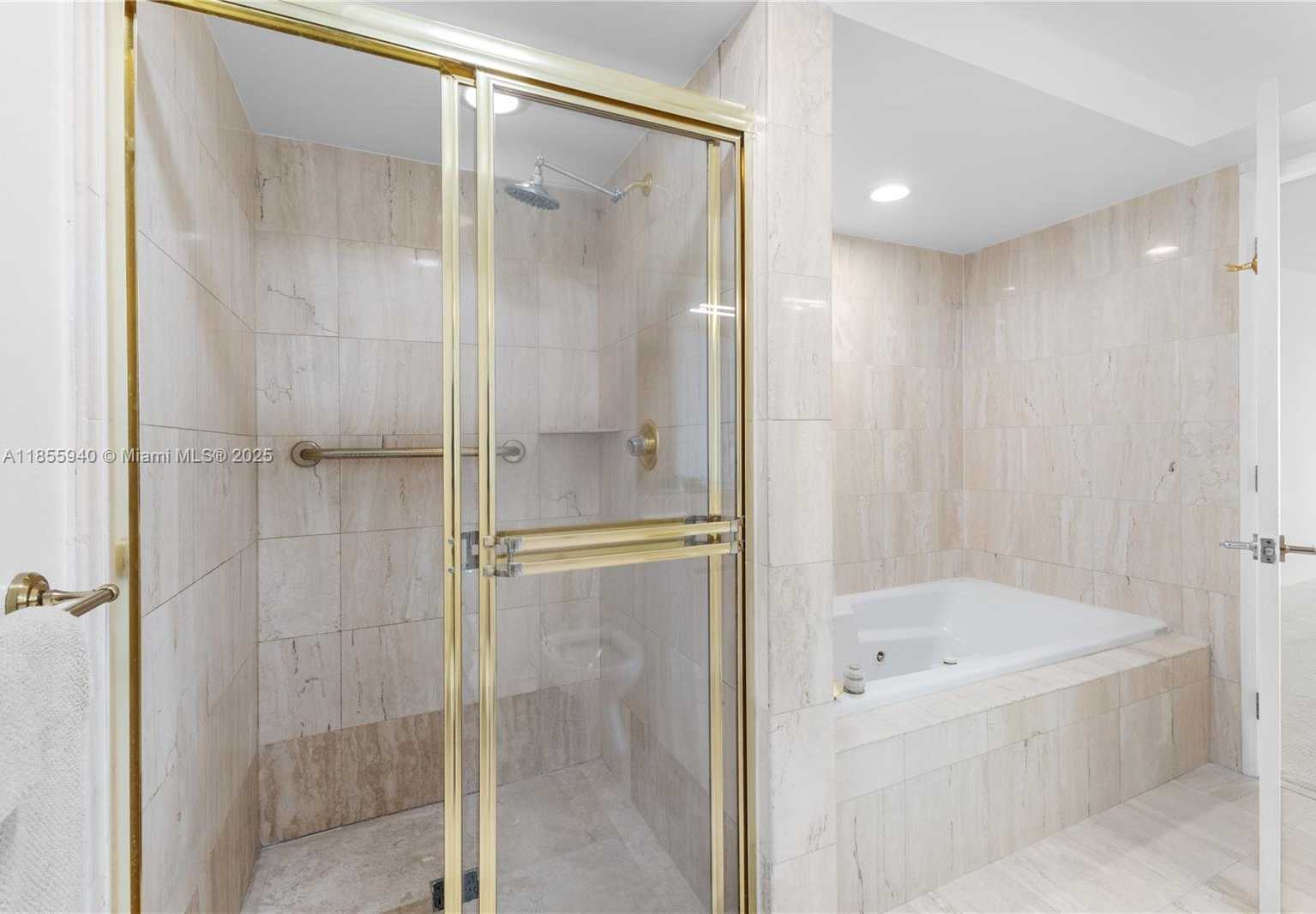 Small Image of 1800 SUNSET HARBOUR DR #1012, Miami Beach Number 29