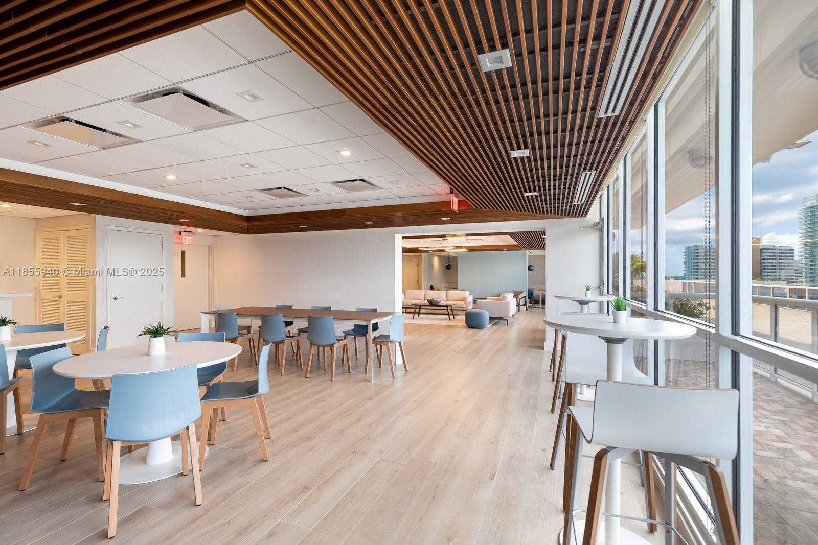 Small Image of 1800 SUNSET HARBOUR DR #1012, Miami Beach Number 42