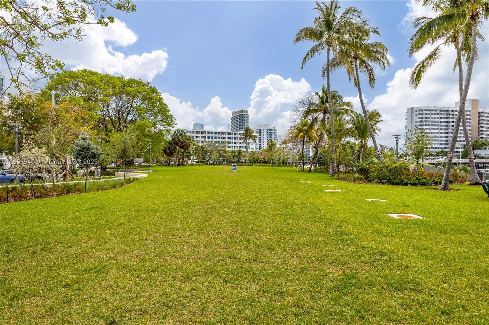 Small Image of 1800 SUNSET HARBOUR DR #1012, Miami Beach Number 47