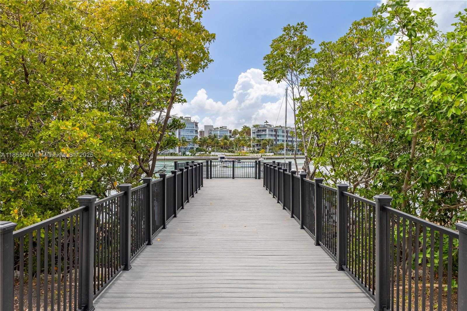 Small Image of 1800 SUNSET HARBOUR DR #1012, Miami Beach Number 51
