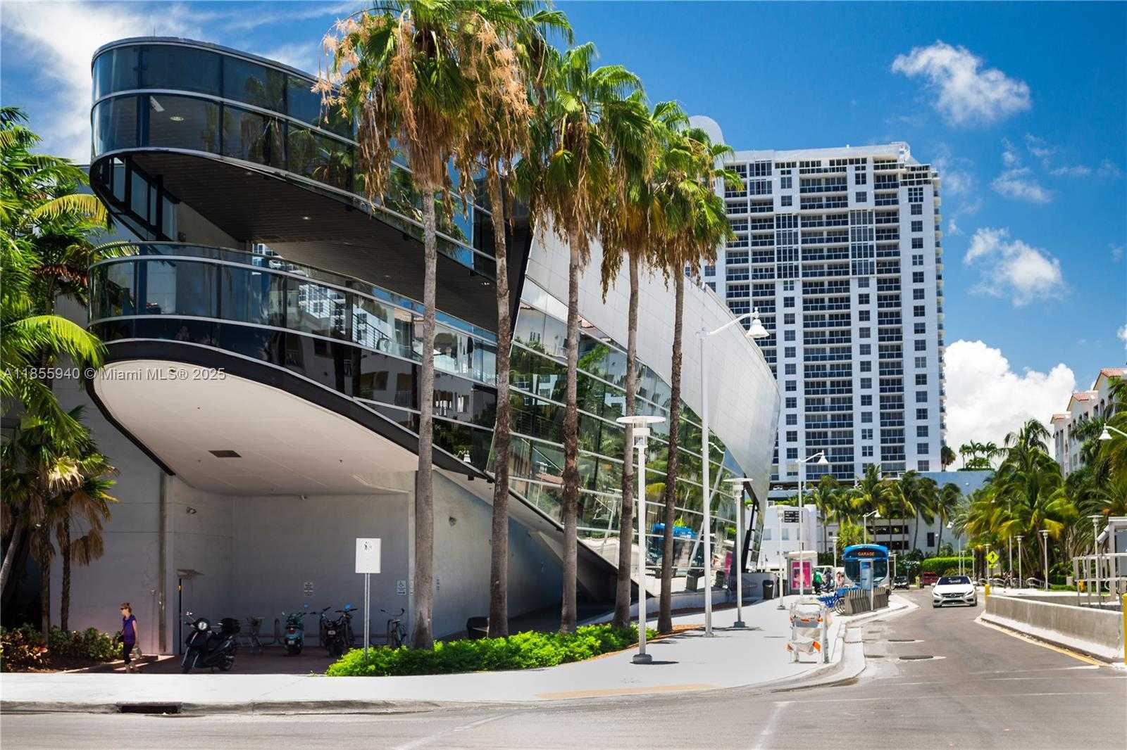 Small Image of 1800 SUNSET HARBOUR DR #1012, Miami Beach Number 58