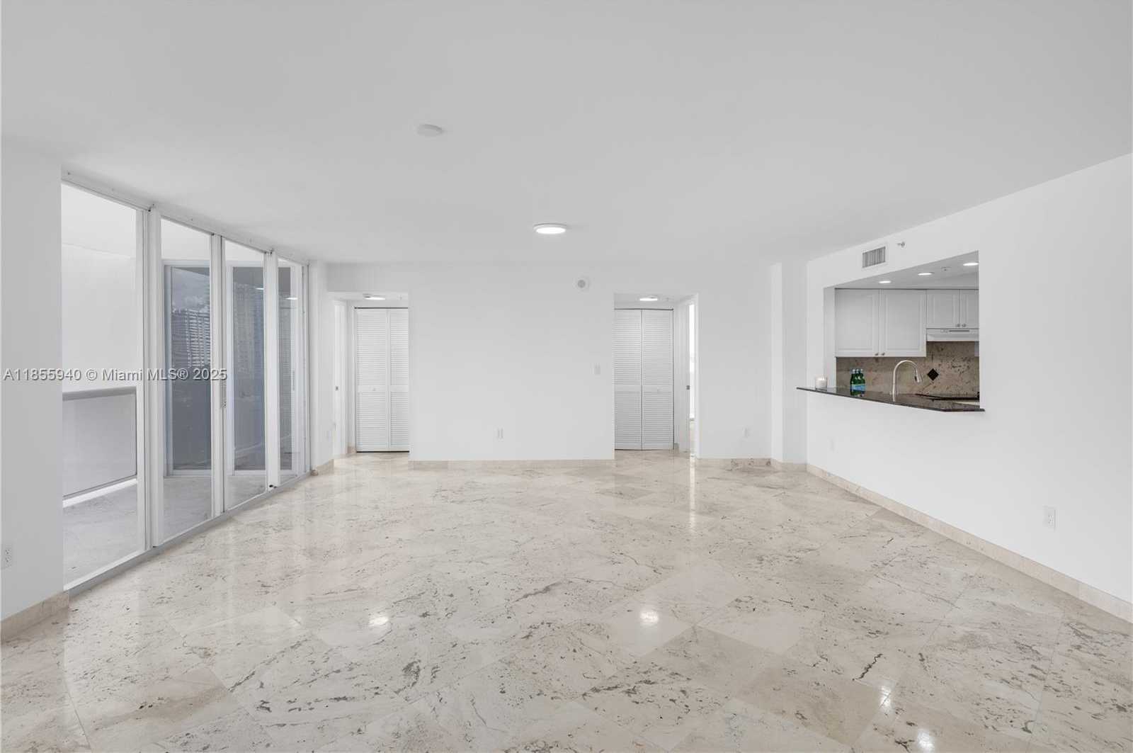 Small Image of 1800 SUNSET HARBOUR DR #1012, Miami Beach Number 8