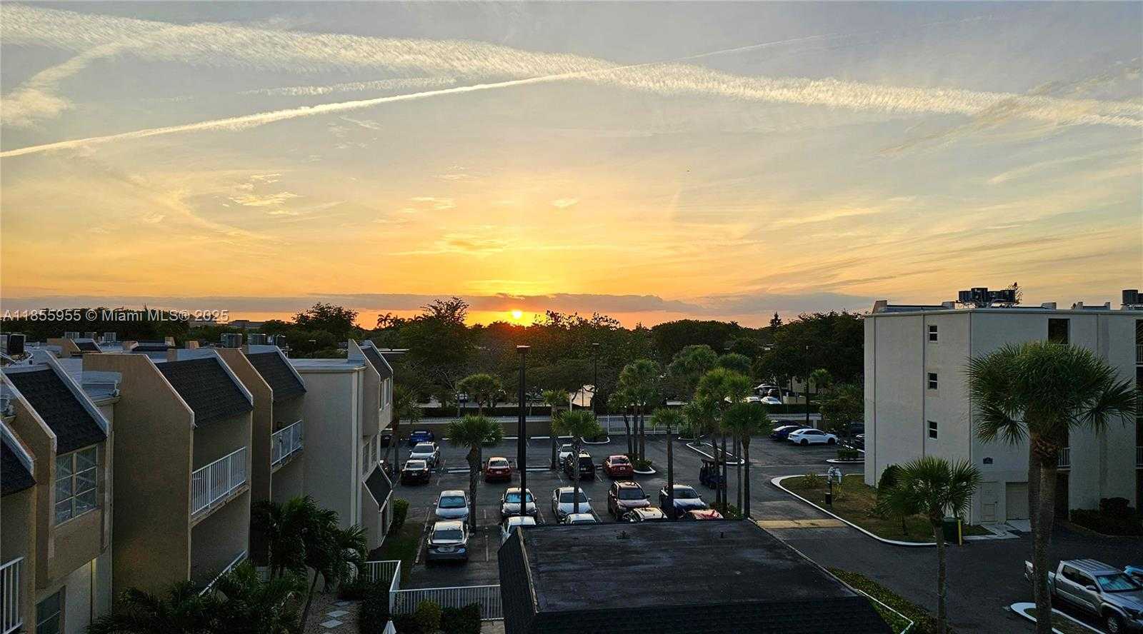 Small Image of 7765 SOUTH WEST 86TH ST #F2-405, Miami Number 4