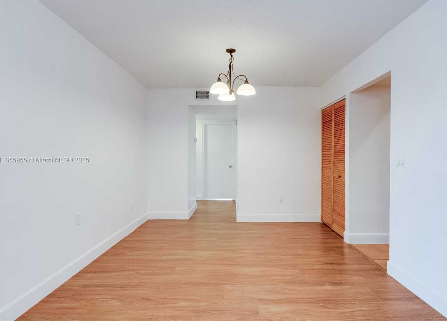 Small Image of 7765 SOUTH WEST 86TH ST #F2-405, Miami Number 6