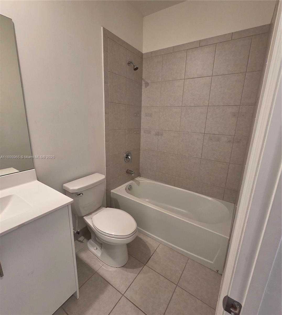 Small Image of 11920 NORTH WEST 47TH MNR, Coral Springs Number 13