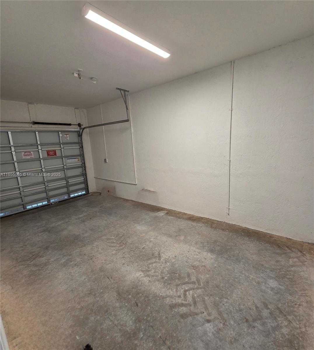 Small Image of 11920 NORTH WEST 47TH MNR, Coral Springs Number 26