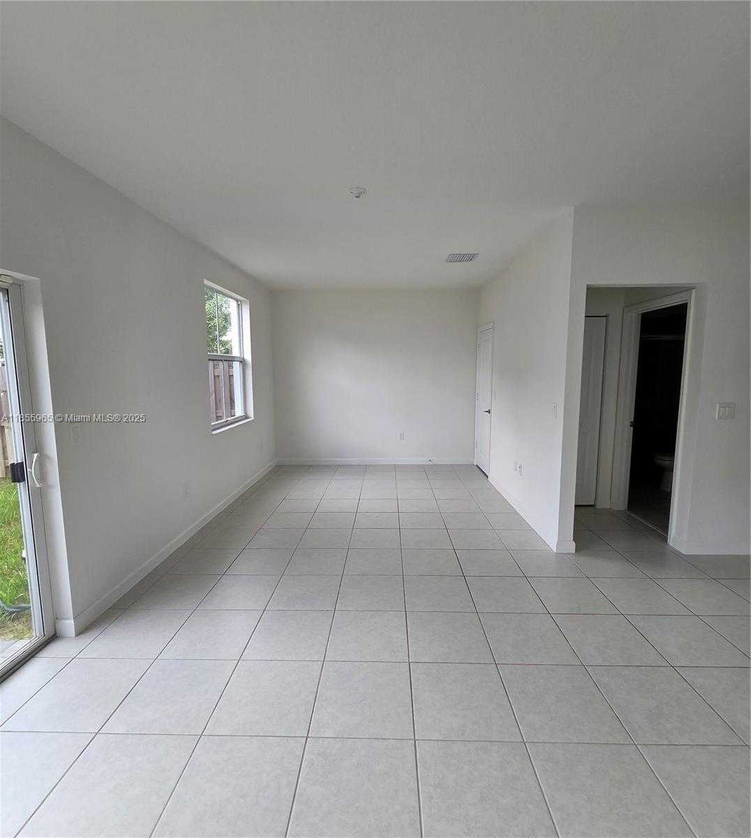 Small Image of 11920 NORTH WEST 47TH MNR, Coral Springs Number 9