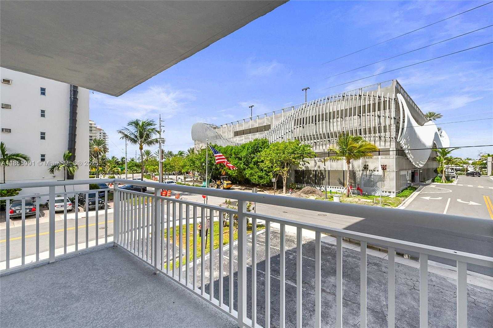 Small Image of 200 SOUTH BIRCH RD #208, Fort Lauderdale Number 12