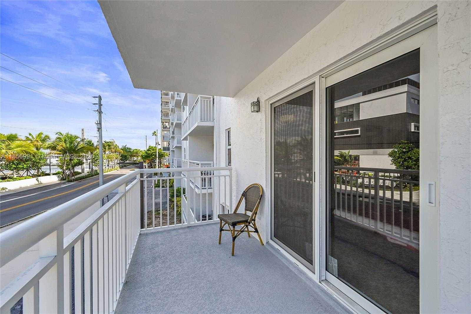 Small Image of 200 SOUTH BIRCH RD #208, Fort Lauderdale Number 13
