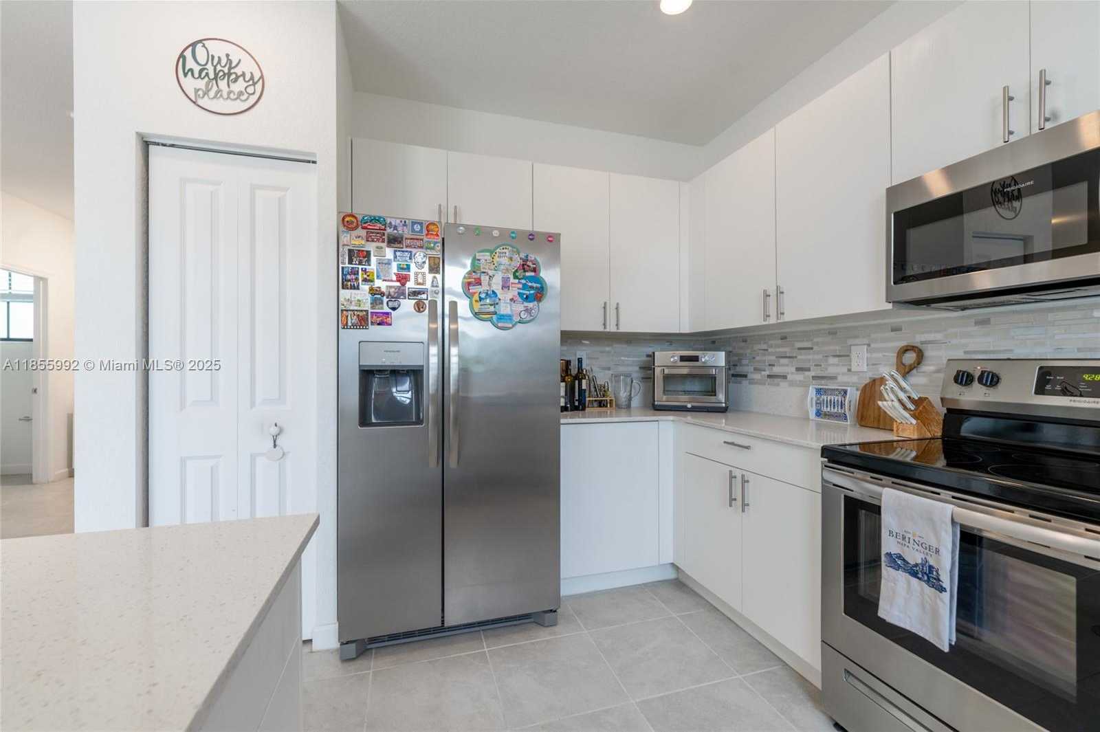 Small Image of 561 NORTH WEST 204TH ST, Miami Gardens Number 12