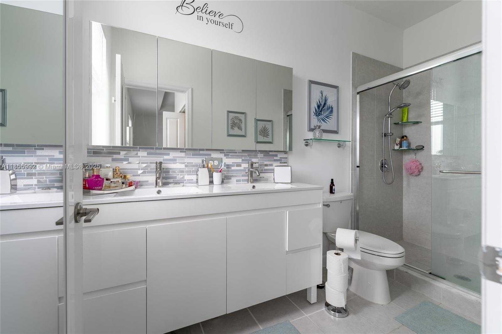 Small Image of 561 NORTH WEST 204TH ST, Miami Gardens Number 32