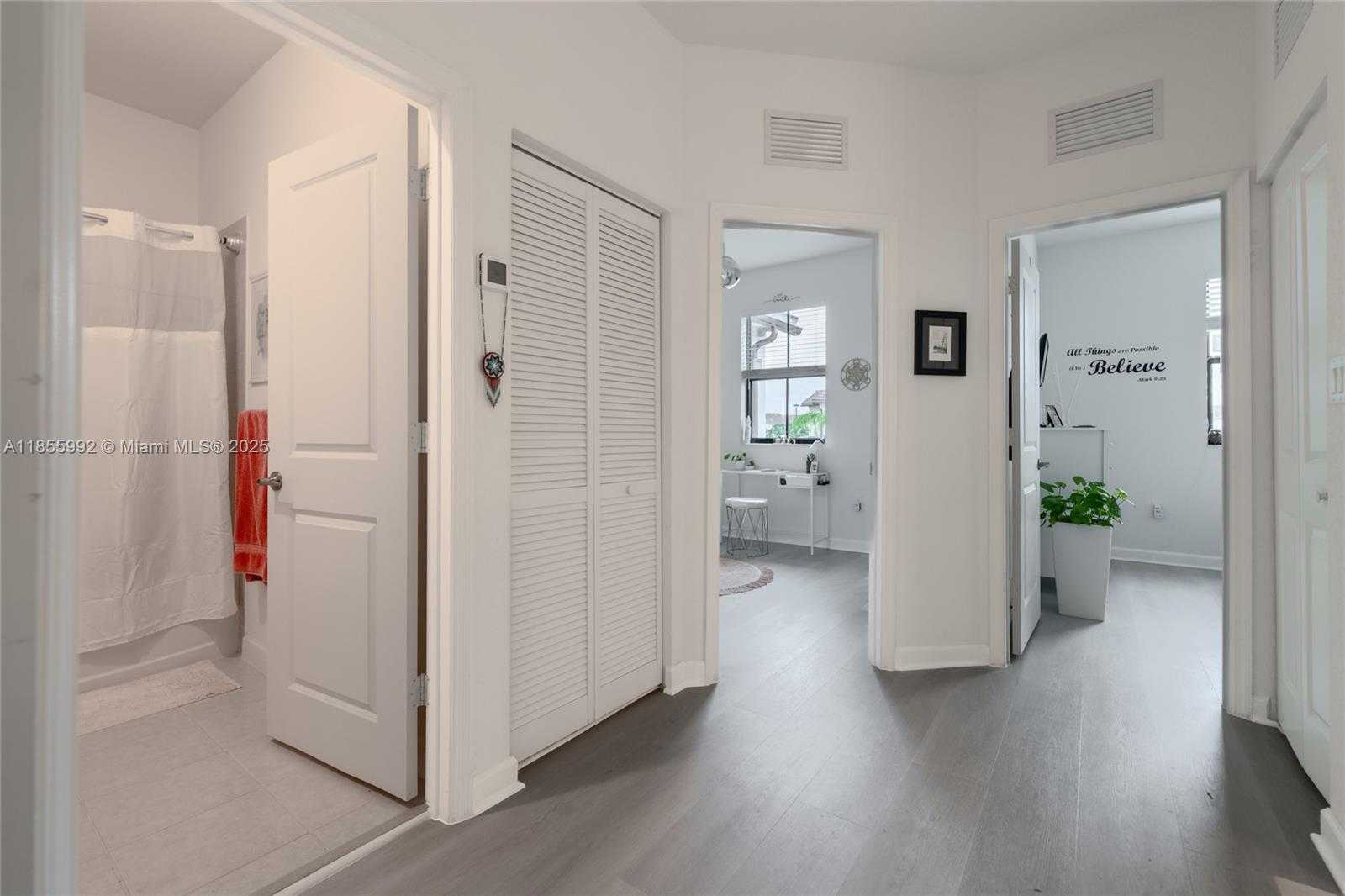 Small Image of 561 NORTH WEST 204TH ST, Miami Gardens Number 33