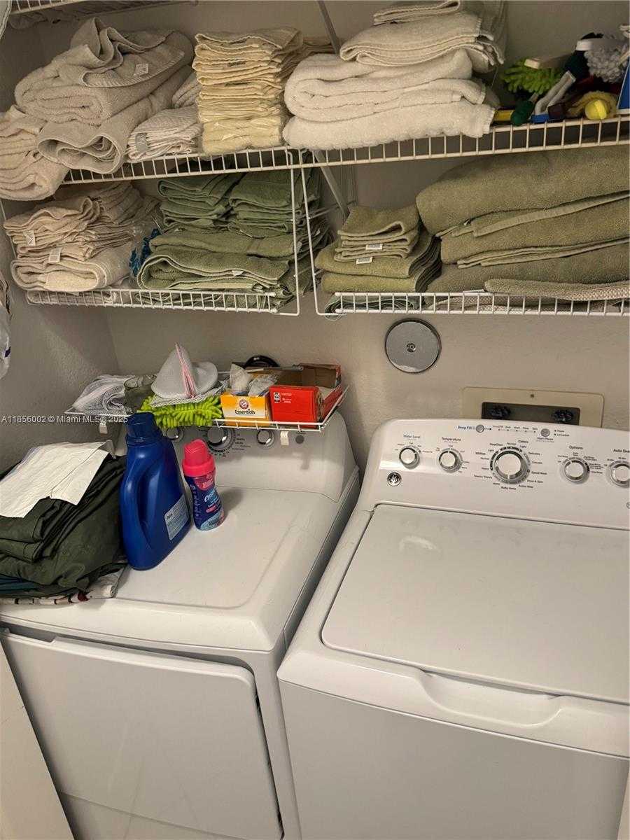 Small Image of 5650 NORTH WEST 115TH CT #104, Doral Number 12