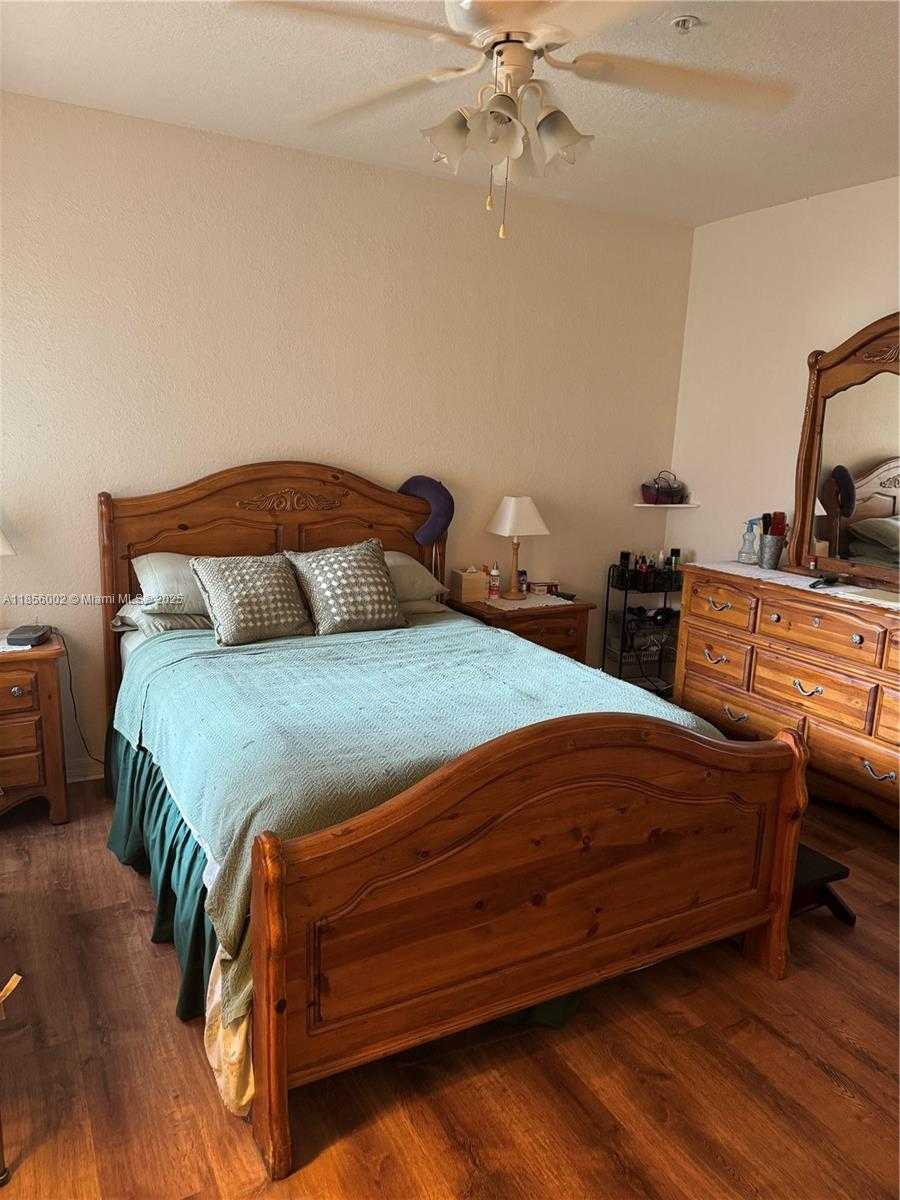 Small Image of 5650 NORTH WEST 115TH CT #104, Doral Number 7