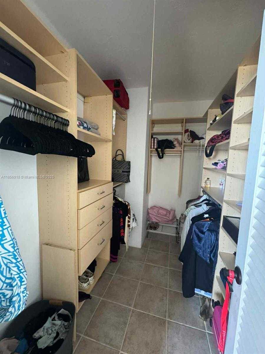 Small Image of 10185 SOUTH EAST COLLINS AVE #818, Bal Harbour Number 17
