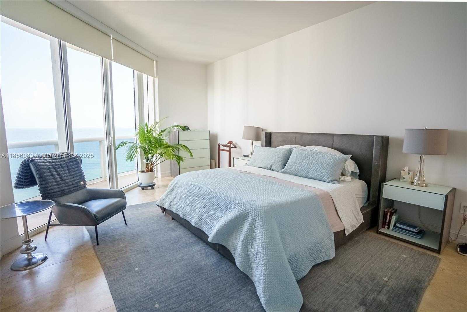 Small Image of 15901 COLLINS AVE #1104, Sunny Isles Beach Number 18