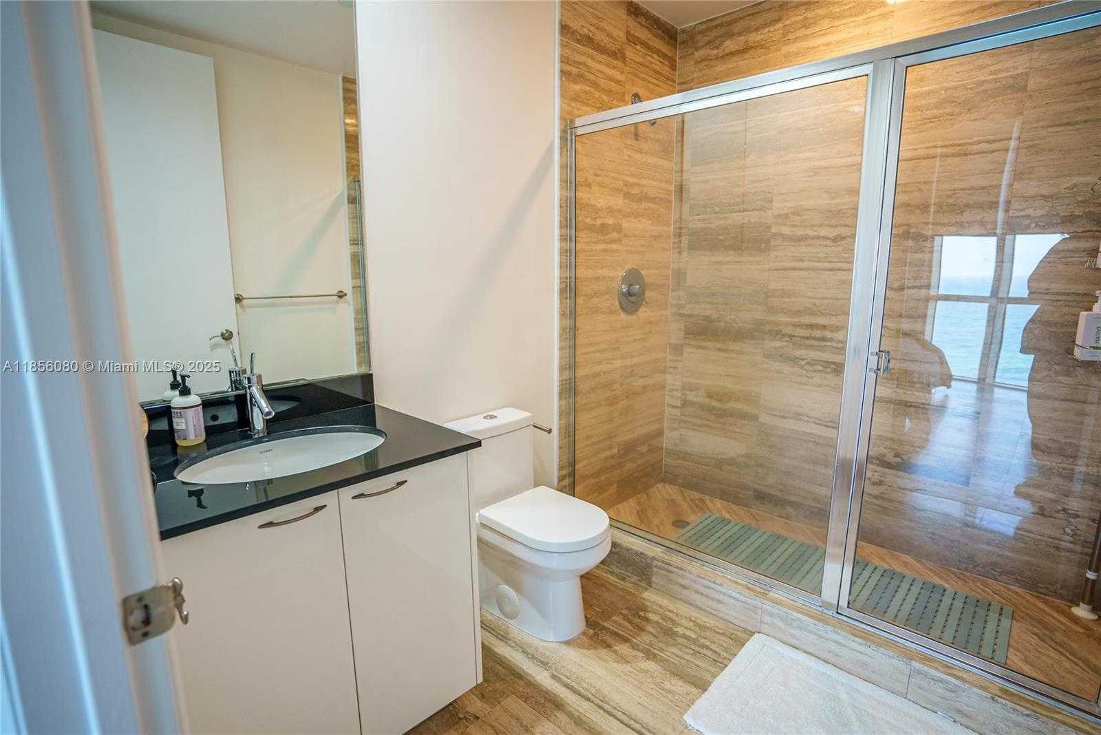 Small Image of 15901 COLLINS AVE #1104, Sunny Isles Beach Number 28