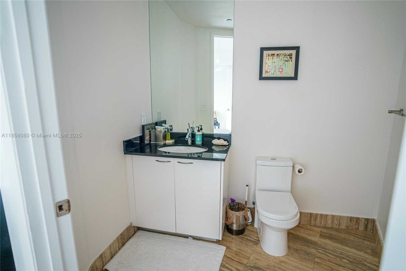 Small Image of 15901 COLLINS AVE #1104, Sunny Isles Beach Number 31