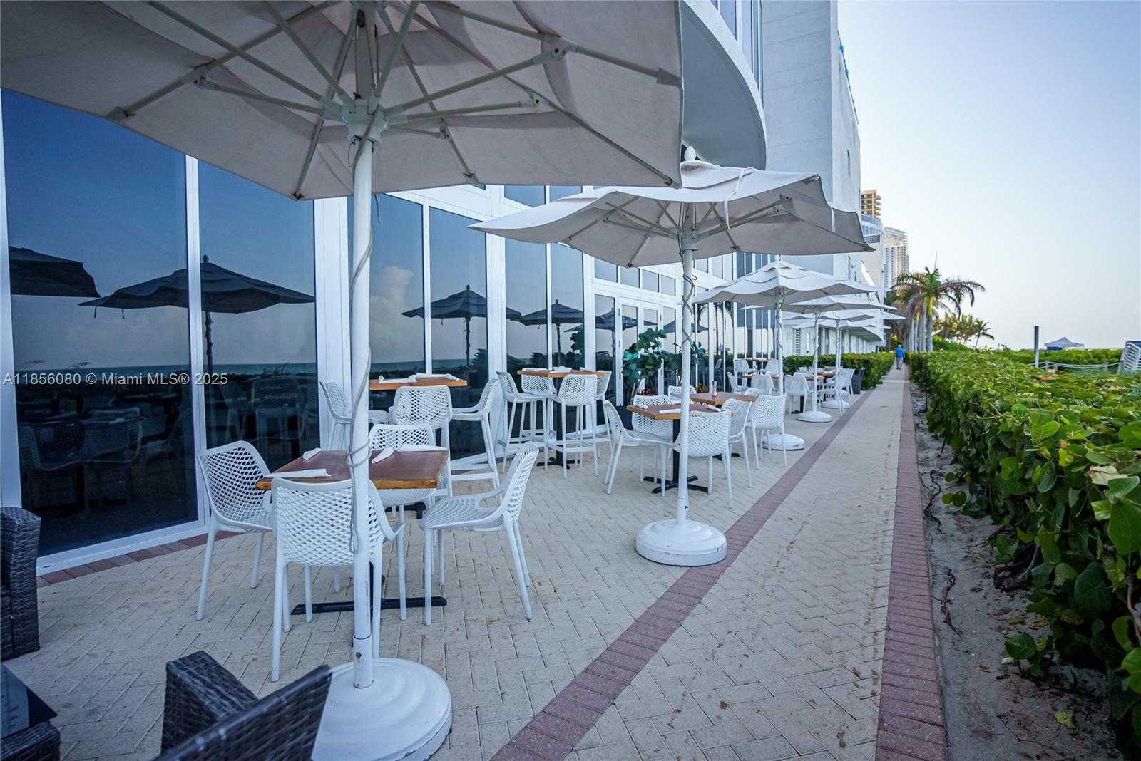 Small Image of 15901 COLLINS AVE #1104, Sunny Isles Beach Number 35