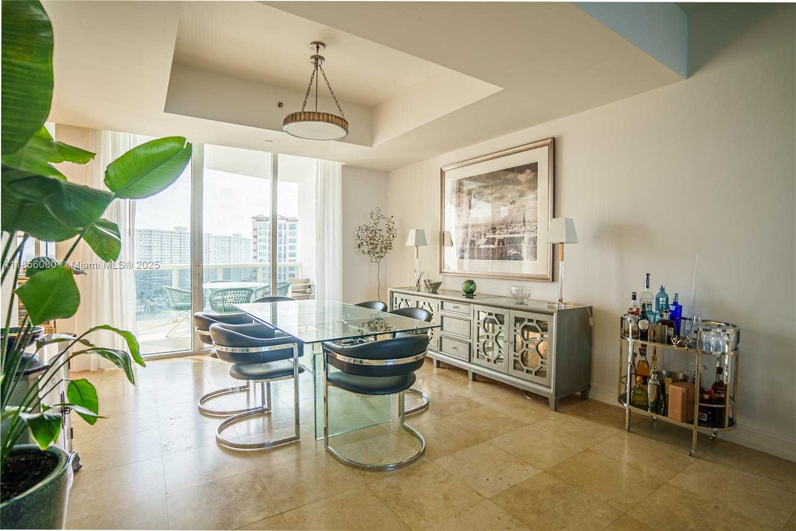 Small Image of 15901 COLLINS AVE #1104, Sunny Isles Beach Number 7
