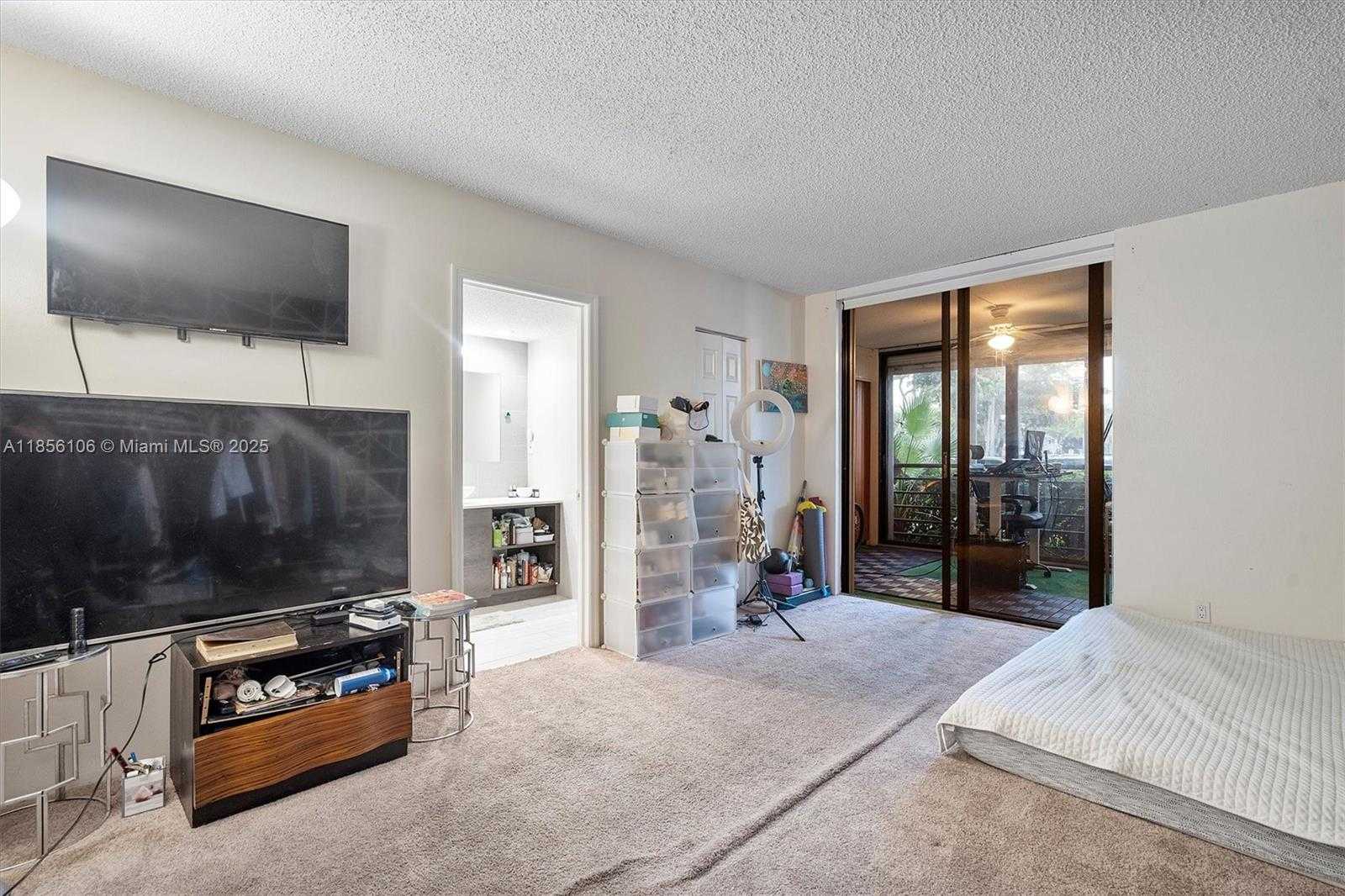 Small Image of 20401 NORTH EAST 30TH AVE #106-8, Aventura Number 18