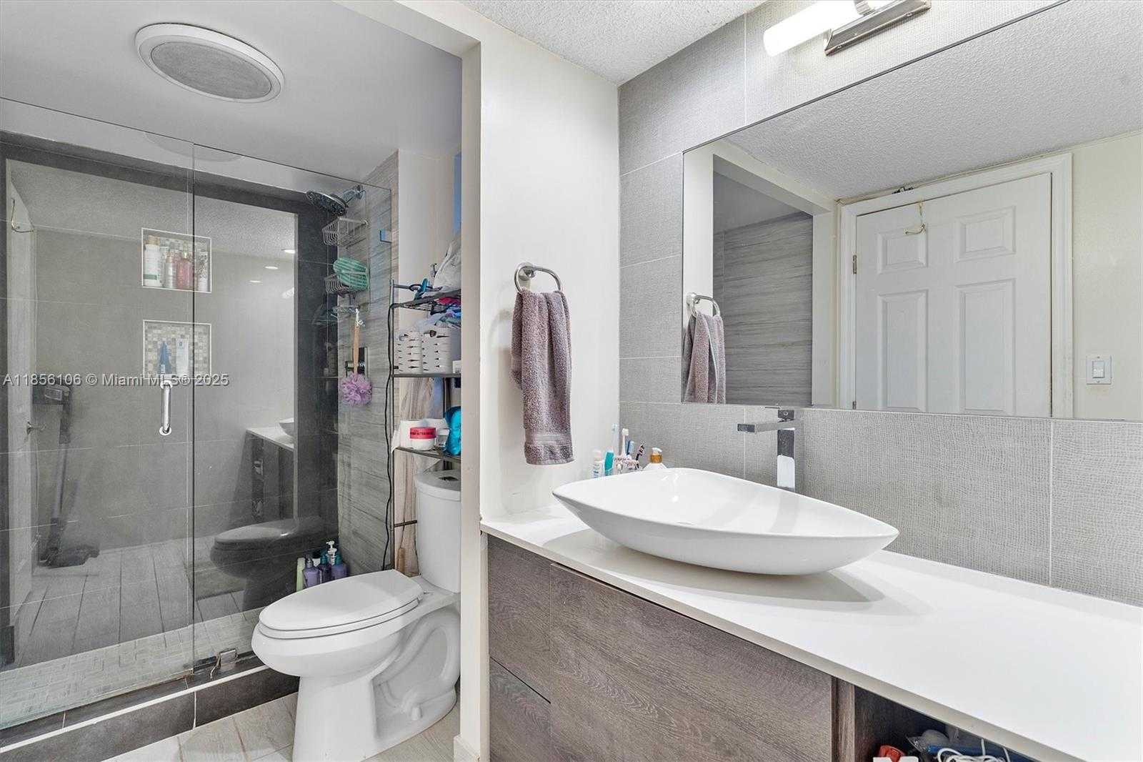 Small Image of 20401 NORTH EAST 30TH AVE #106-8, Aventura Number 19