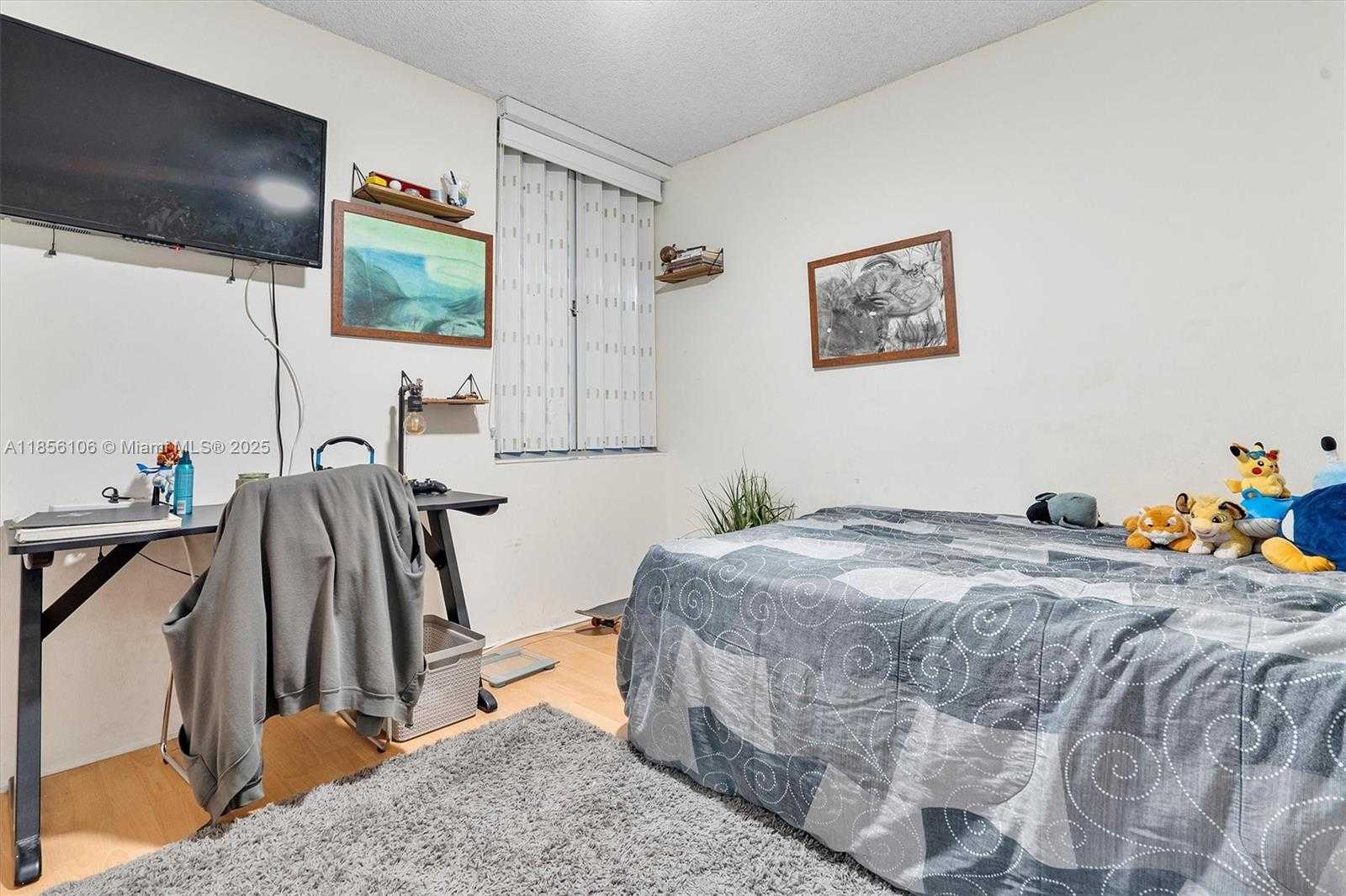 Small Image of 20401 NORTH EAST 30TH AVE #106-8, Aventura Number 23