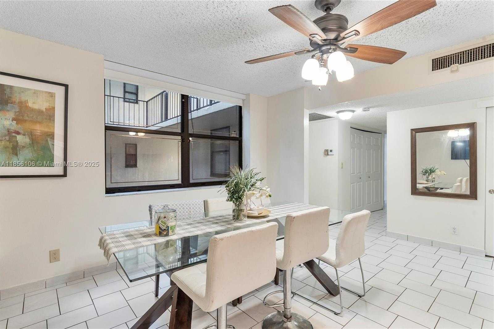Small Image of 20401 NORTH EAST 30TH AVE #106-8, Aventura Number 3