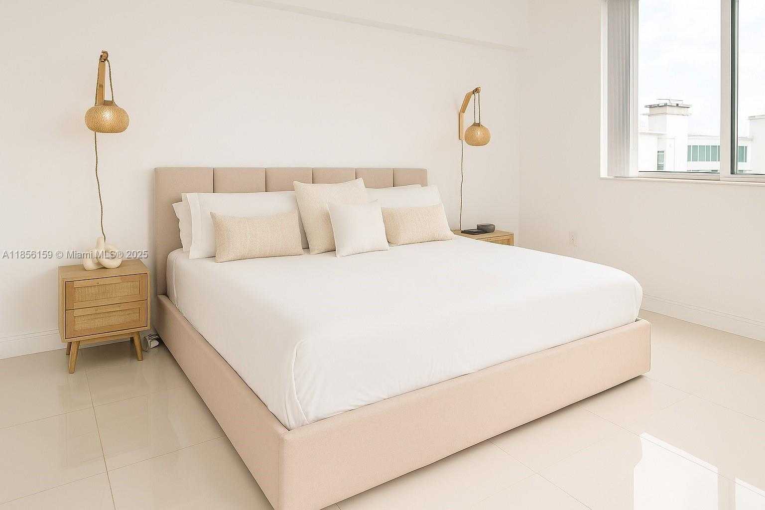 Small Image of 1861 NORTH WEST S RIVER DR #2505, Miami Number 5